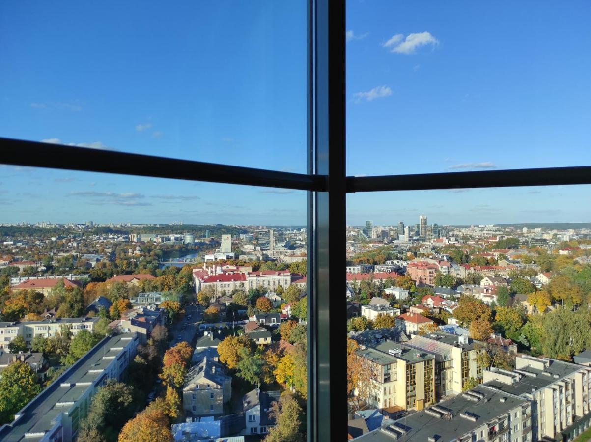 Apartment Luxury In Skyscraper